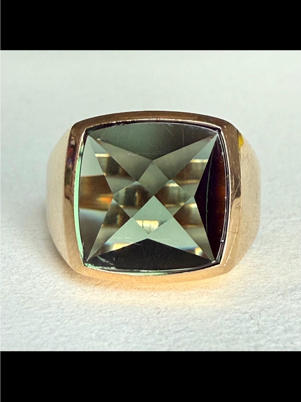 Men's 18k yellow gold  Ring with Green Topaz Faceted Stone